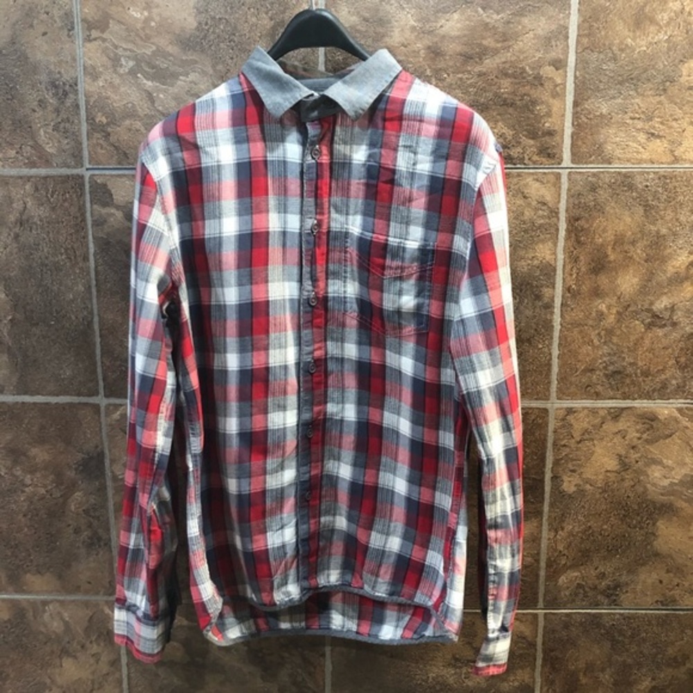 COPY - 👕Armani Exchange Button Up